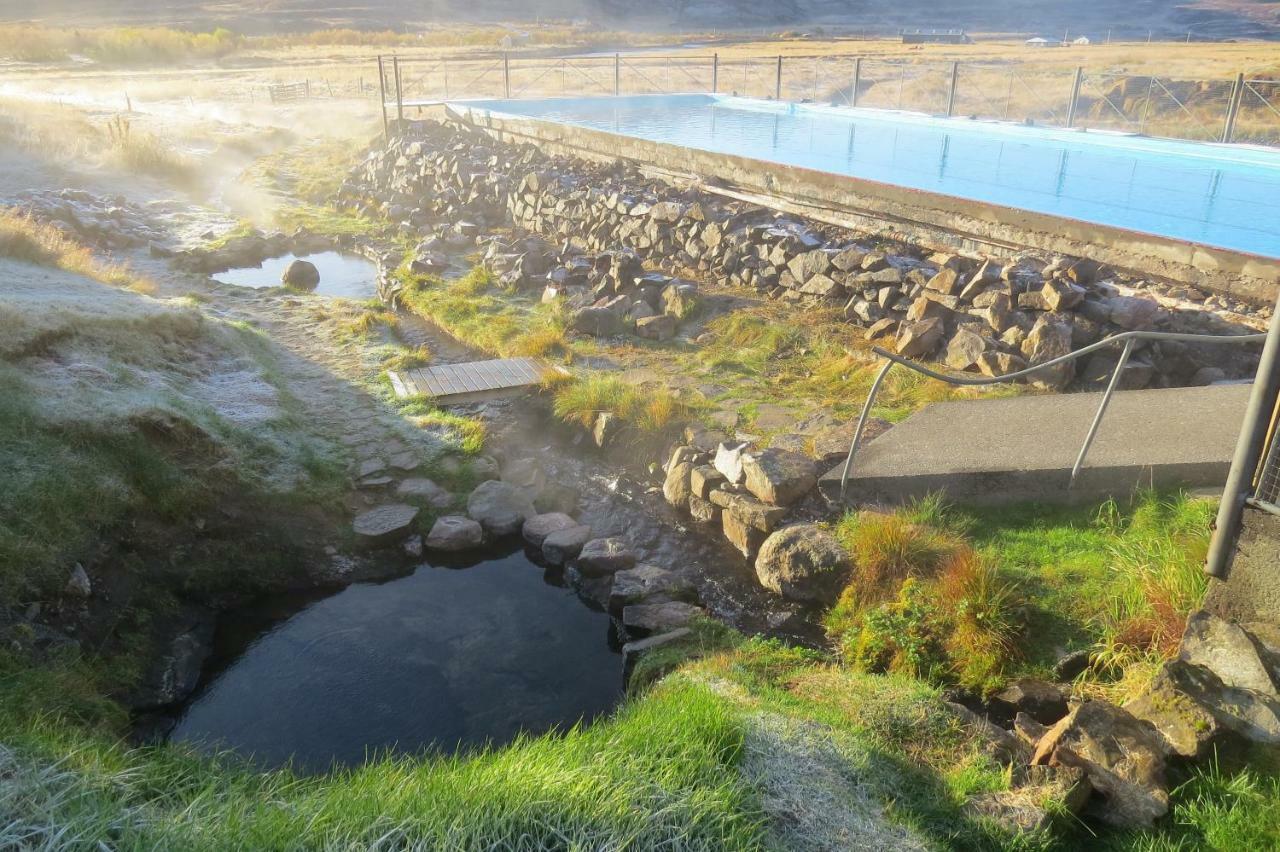Hvammur 2 Bjarg With Private Hot Tub Drangsnes Екстер'єр фото